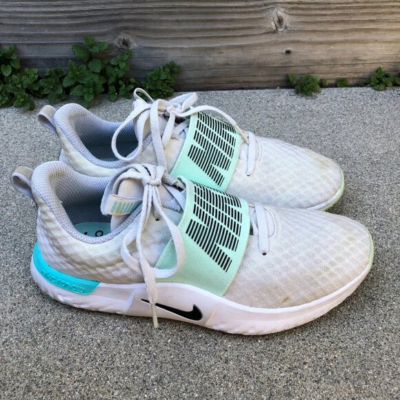 2021 Nike In Season TR 9 Women's Sz 7 White Blue Training Shoes AR4543-013 - Picture 1 of 9